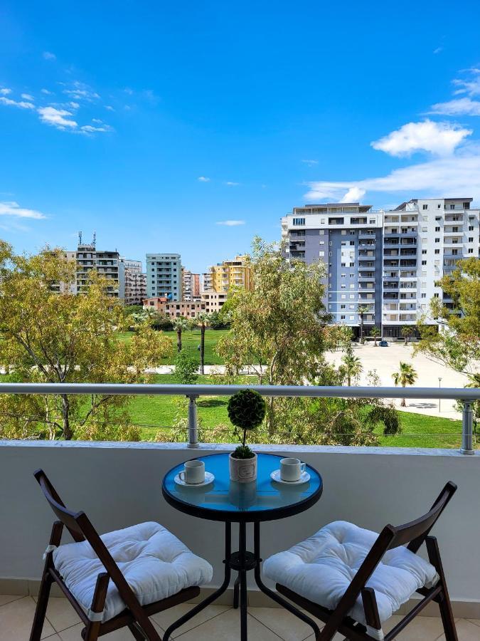 Sealavita, Modern 2 Bedroom Apartment Sea & Sunset View فلورا المظهر الخارجي الصورة
